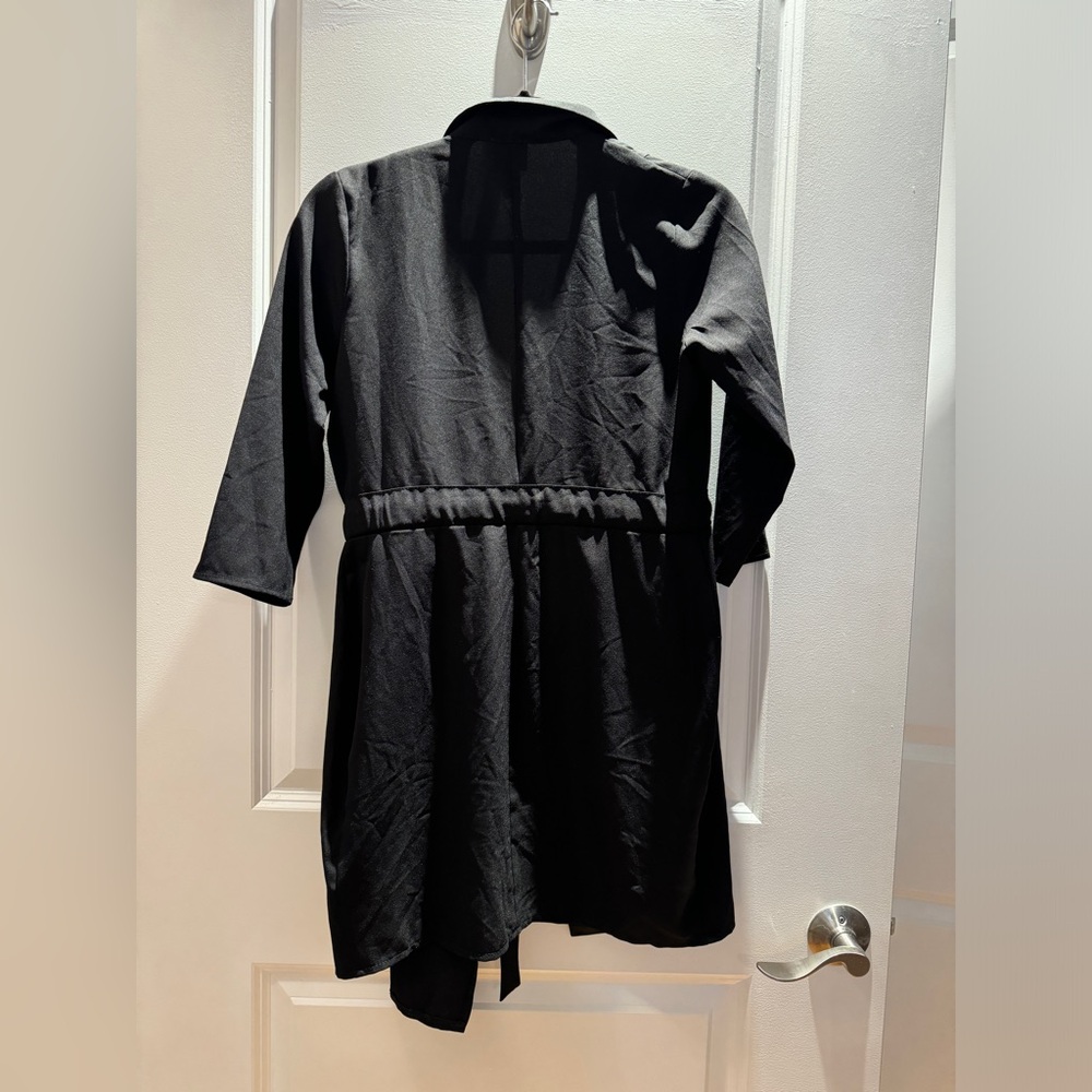 Used - Picture 2 of 2